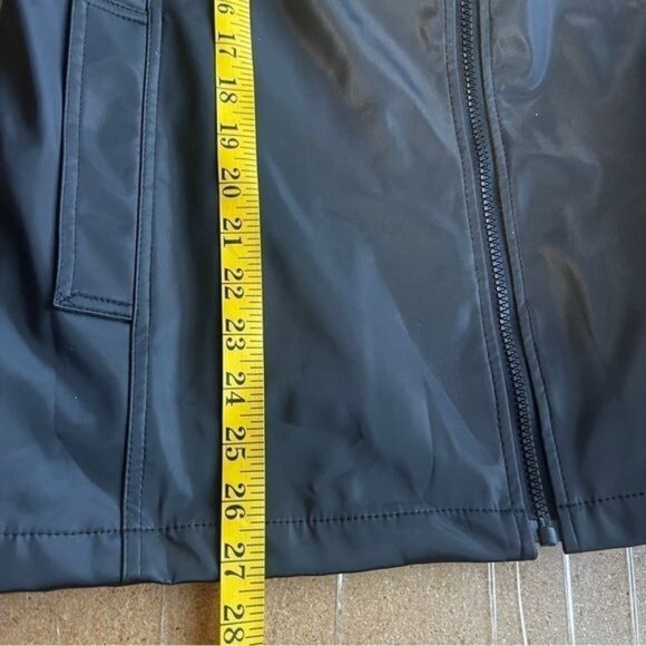 Outbrook Black Waterproof Jacket Adjustable Waist & Multiple Pockets Womens Sz L - Picture 11 of 12